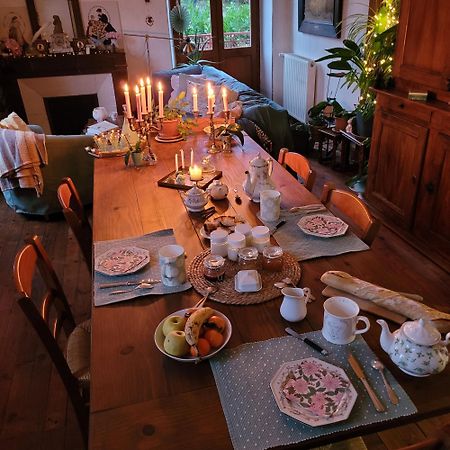 Bed and Breakfast Le Bearn Sous Les Toits Nay  Экстерьер фото