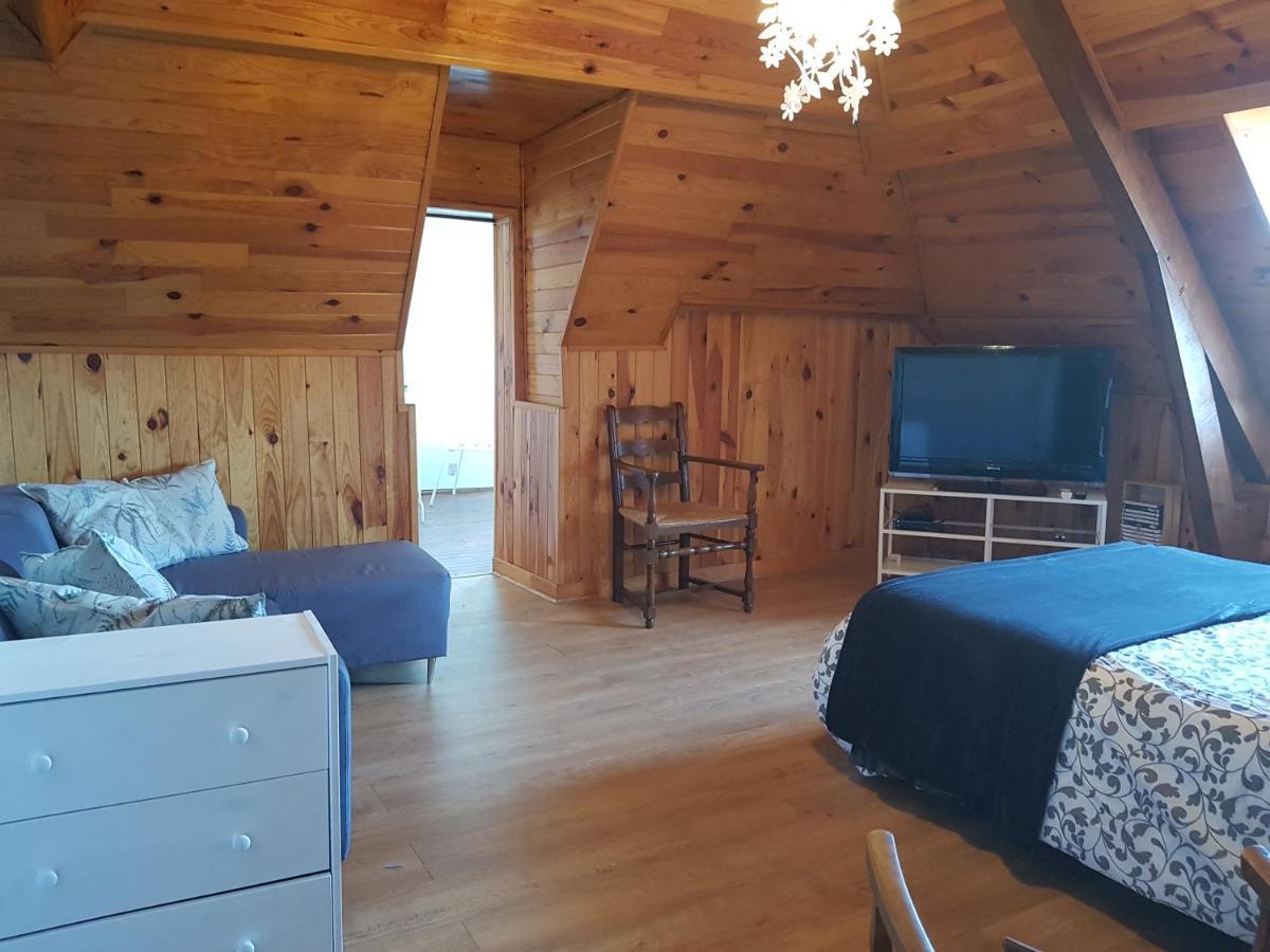 Bed and Breakfast Le Bearn Sous Les Toits Nay  Экстерьер фото